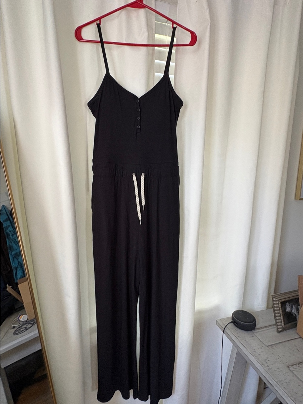Vuori Pose Henley Jumpsuit (Med) - Picture 3 of 5